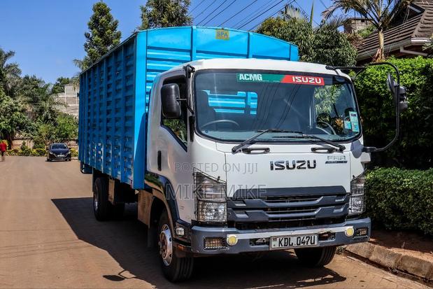 Isuzu FRR 2023 White - thumbnail 2