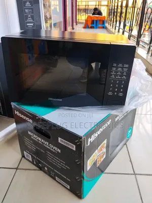 20l Hisense Microwave - Black | 5 Auto Menus + Child Lock!"