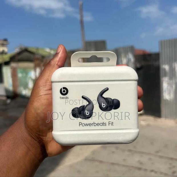 Powerbeats Fit Pro