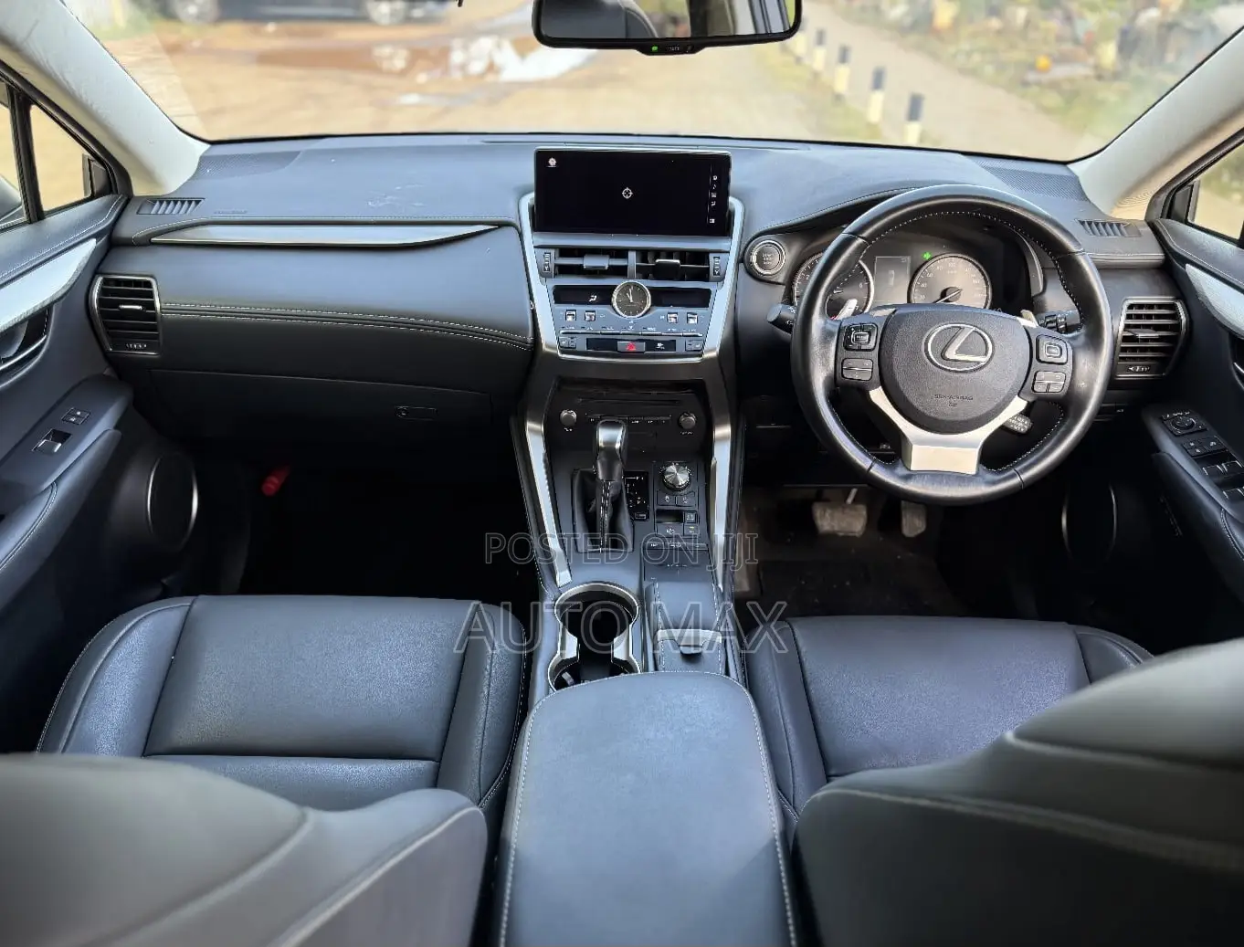 Lexus NX 2020 Silver