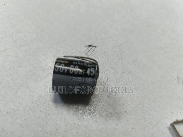 Running Capacitor 68uf - 450 V