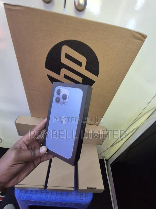 New Apple iPhone 13 Pro 256 GB Blue - thumbnail 6