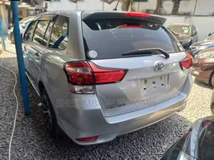Toyota Corolla Fielder 2019 Silver