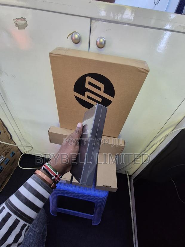 New Samsung Galaxy S22 Ultra 5G 256 GB Green - thumbnail 6