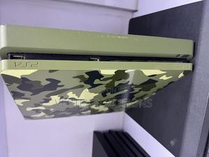 Play Station 4 Slim - thumbnail 2