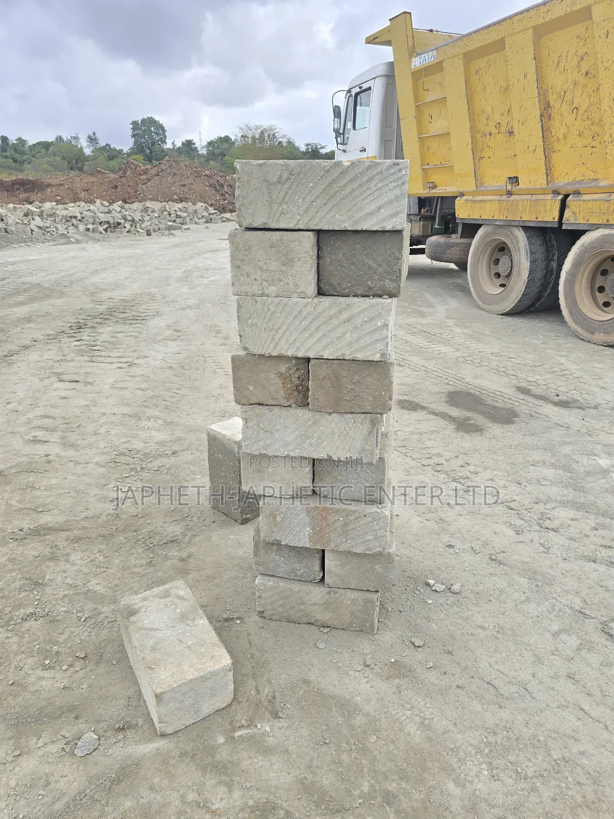 Machine-cut Stones Ndarugo
