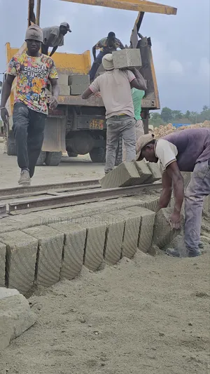 Machine-cut Stones Ndarugo