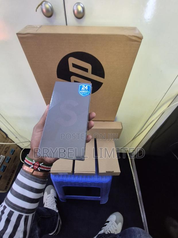 New Samsung Galaxy S22 Ultra 5G 512 GB Purple - main view