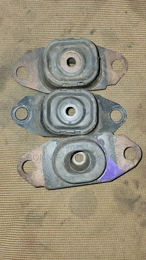 Nissan Note Hr15 Gearbox Mounting
