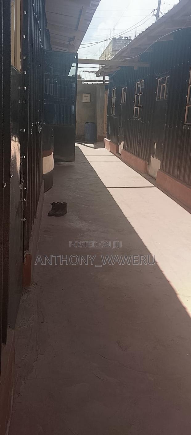 For Sale – 40/60 Plot,With Title + 9 New Single Rooms