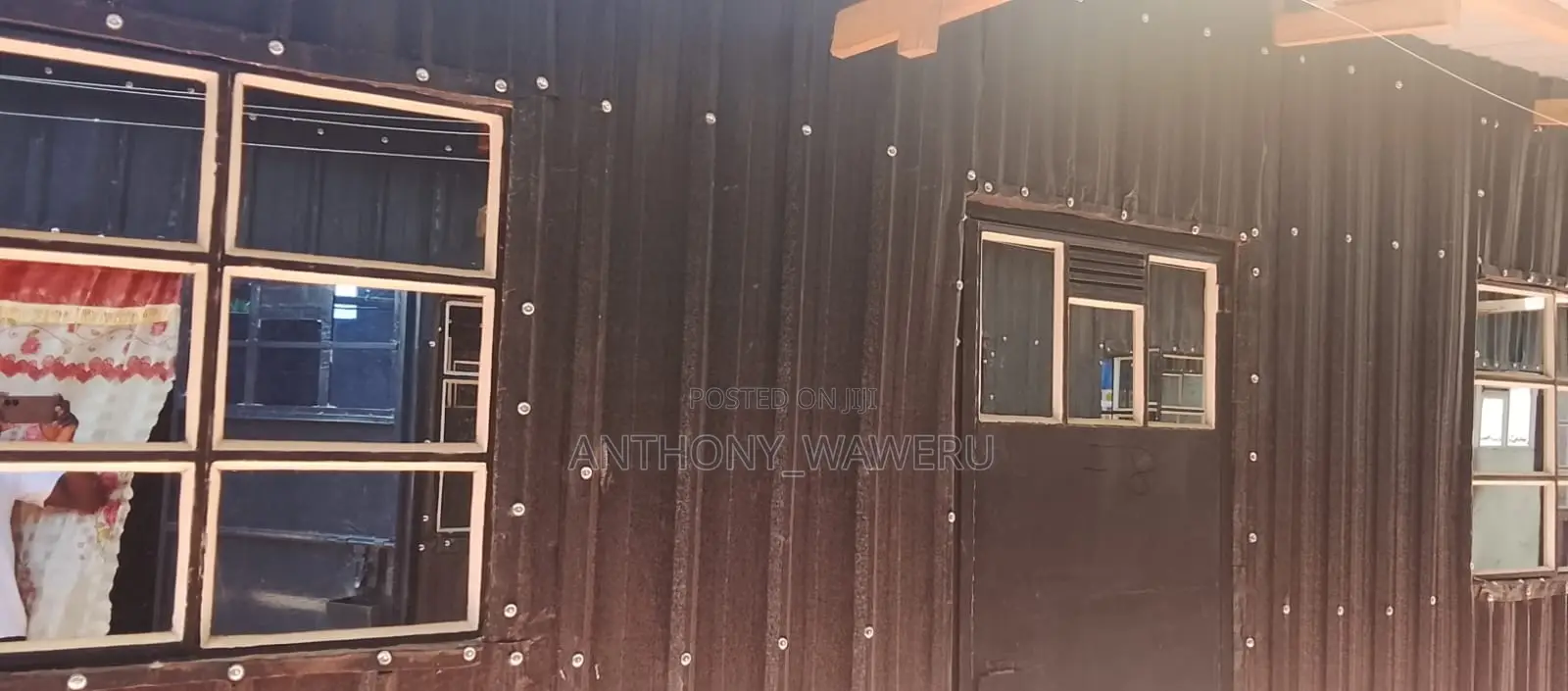 For Sale – 40/60 Plot,With Title + 9 New Single Rooms