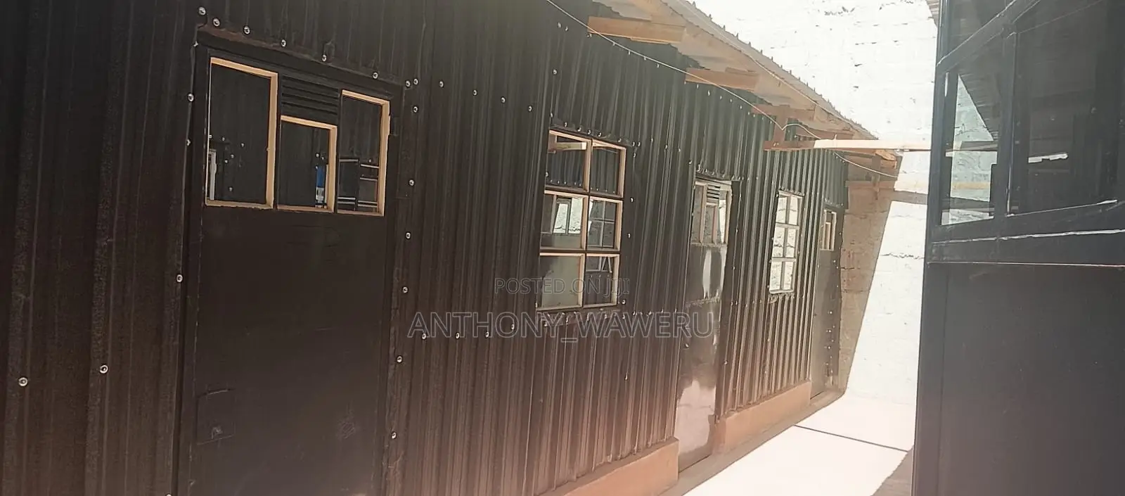 For Sale – 40/60 Plot,With Title + 9 New Single Rooms