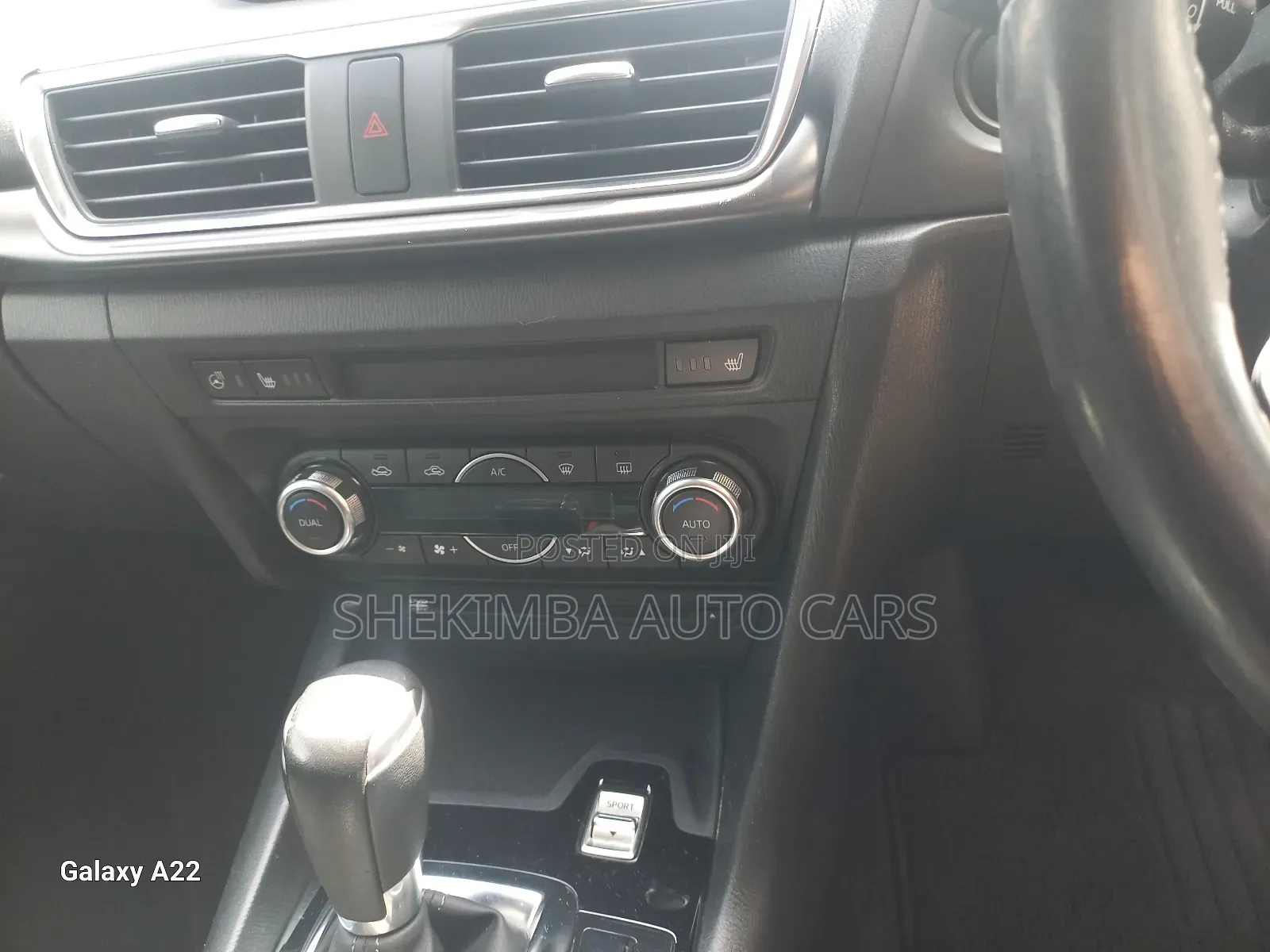 Mazda Axela 2019 Gray