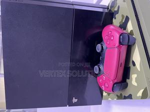 Play Station 4 Standard - main view