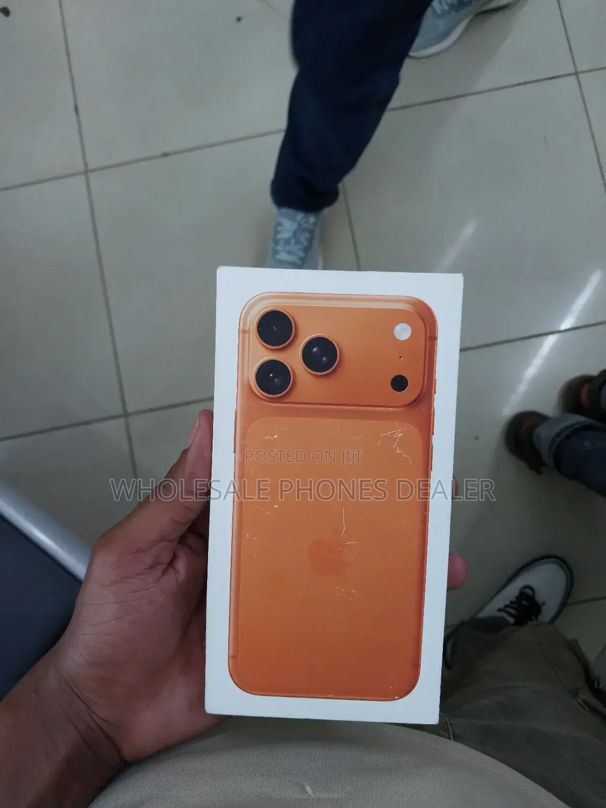 New Apple iPhone 17 Pro Max 1 TB Orange