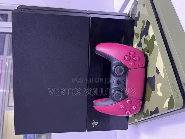 Play Station 4 Slim - main view