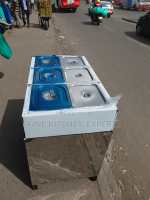 Movable Food Warmer.