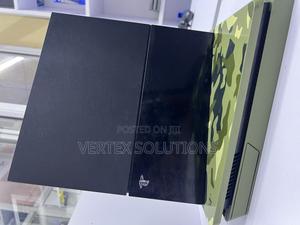 Play Station 4 Standard - thumbnail 2