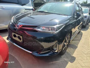 Toyota Corolla Fielder 1.5 Hybrid FWD 2019 Purple