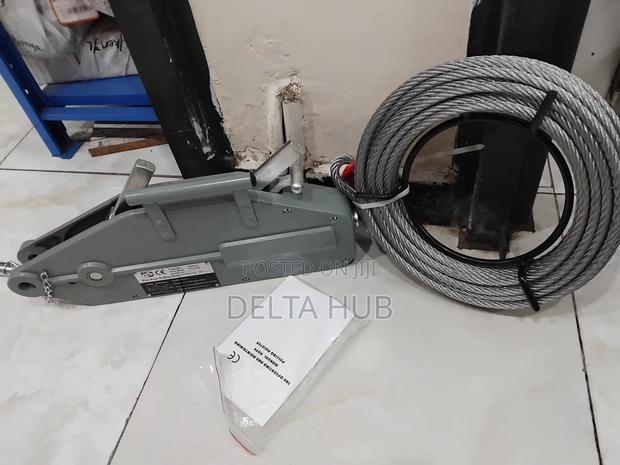 Rugged Manual Grip Hoist Wire Rope Puller For Industrial Use