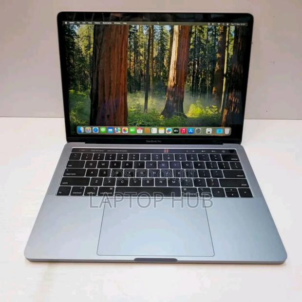 Laptop Apple MacBook Pro 2019 16GB Intel Core I7 SSD 256GB