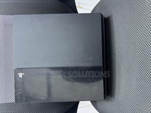 Play Station 4 Standard - thumbnail 2