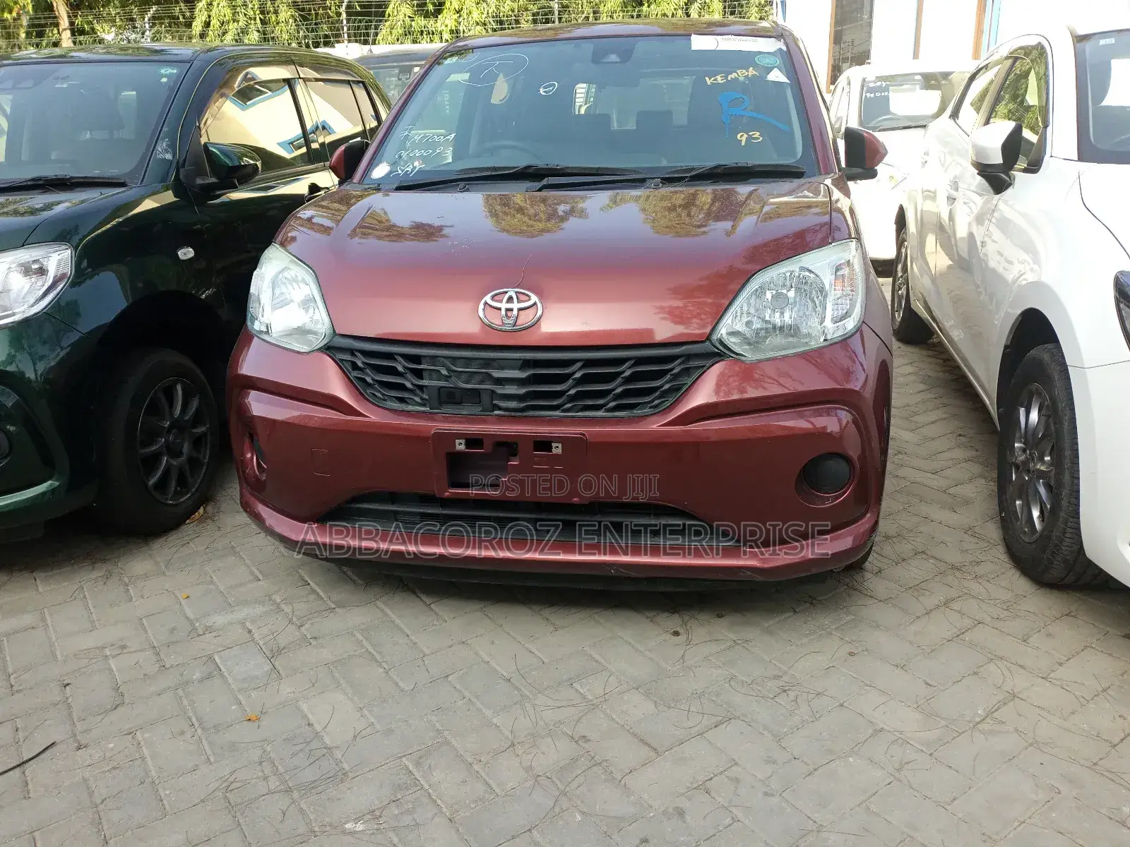 Toyota Passo 1.0 AWD 2017 Maroon