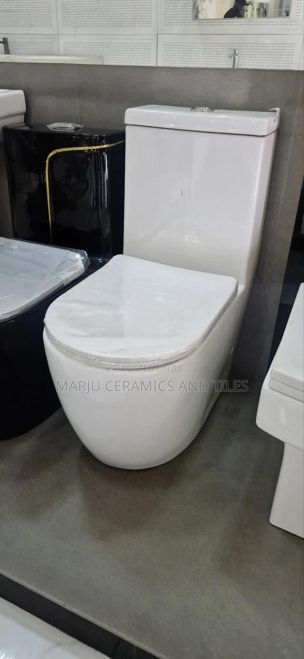 I Piece Round Toilet