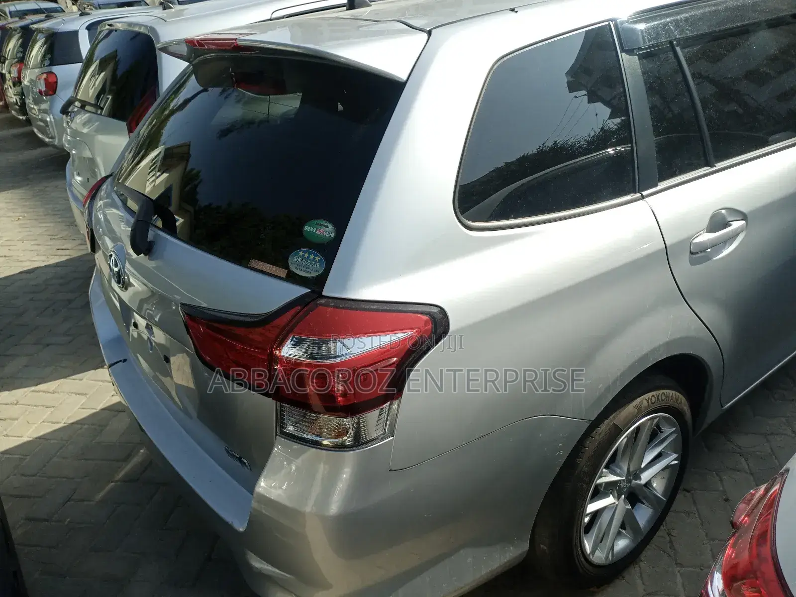 Toyota Corolla Fielder 1.5 Hybrid FWD 2017 Silver