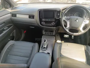 Mitsubishi Outlander 2019 Black
