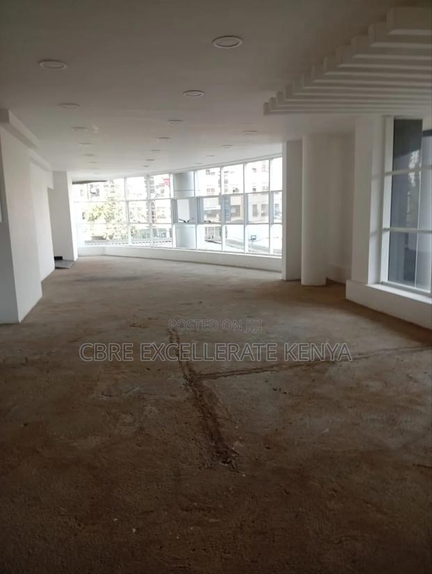 Office Space - thumbnail 4