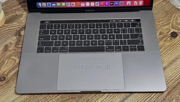 Laptop Apple MacBook 2017 16GB Intel Core i7 SSD 512GB - thumbnail 5