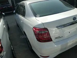 Toyota Axio 2018 White