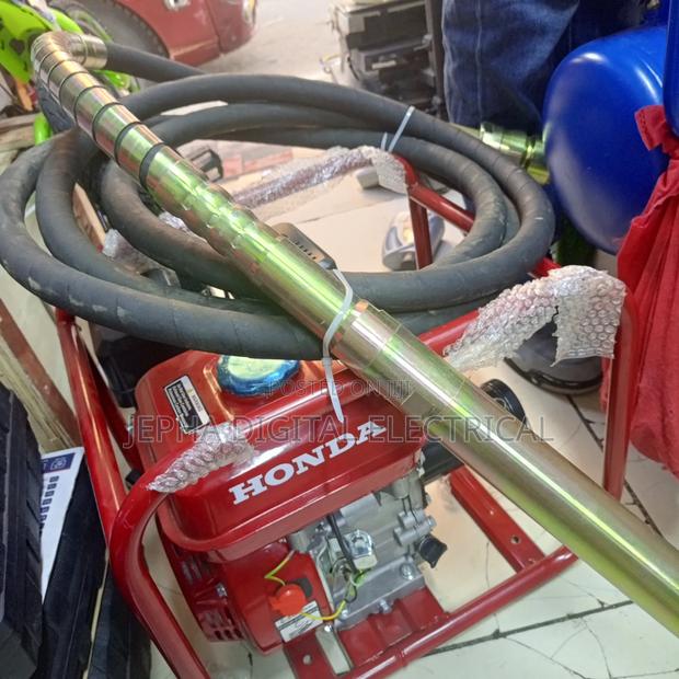 Honda Concrete Poker Vibrator Machine - main view