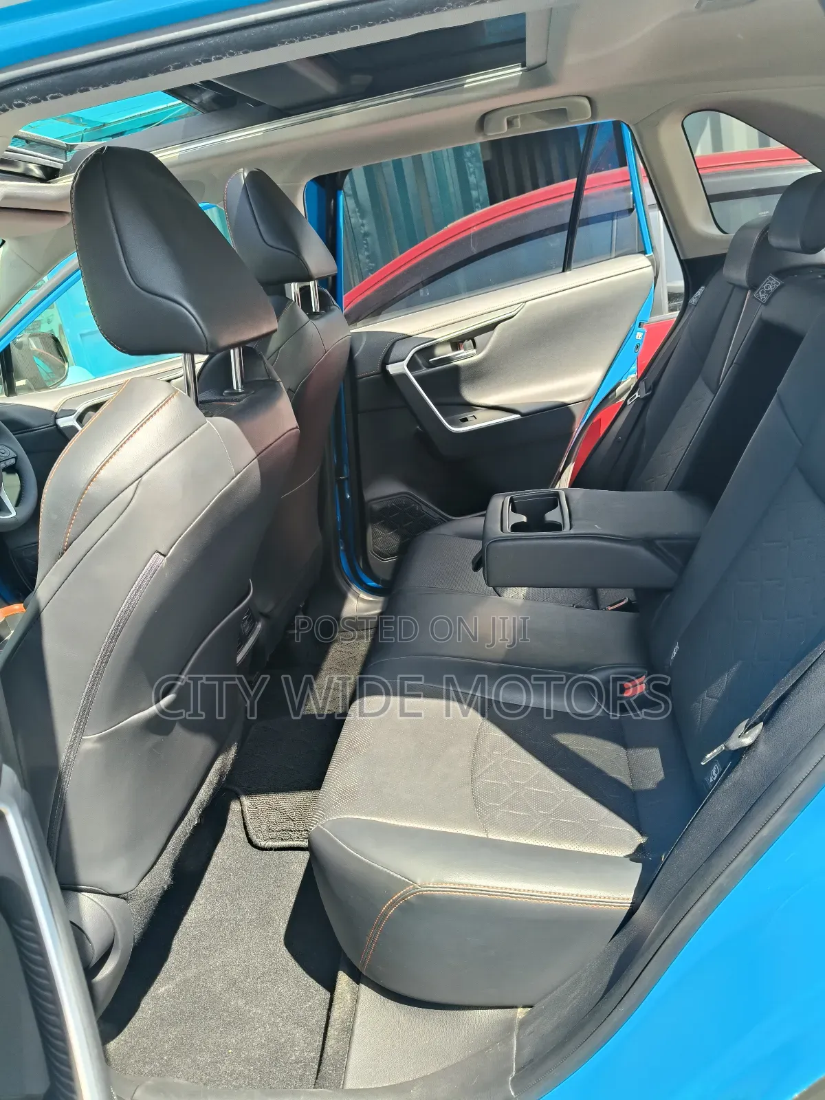 Toyota RAV4 Adventure 2019 Blue