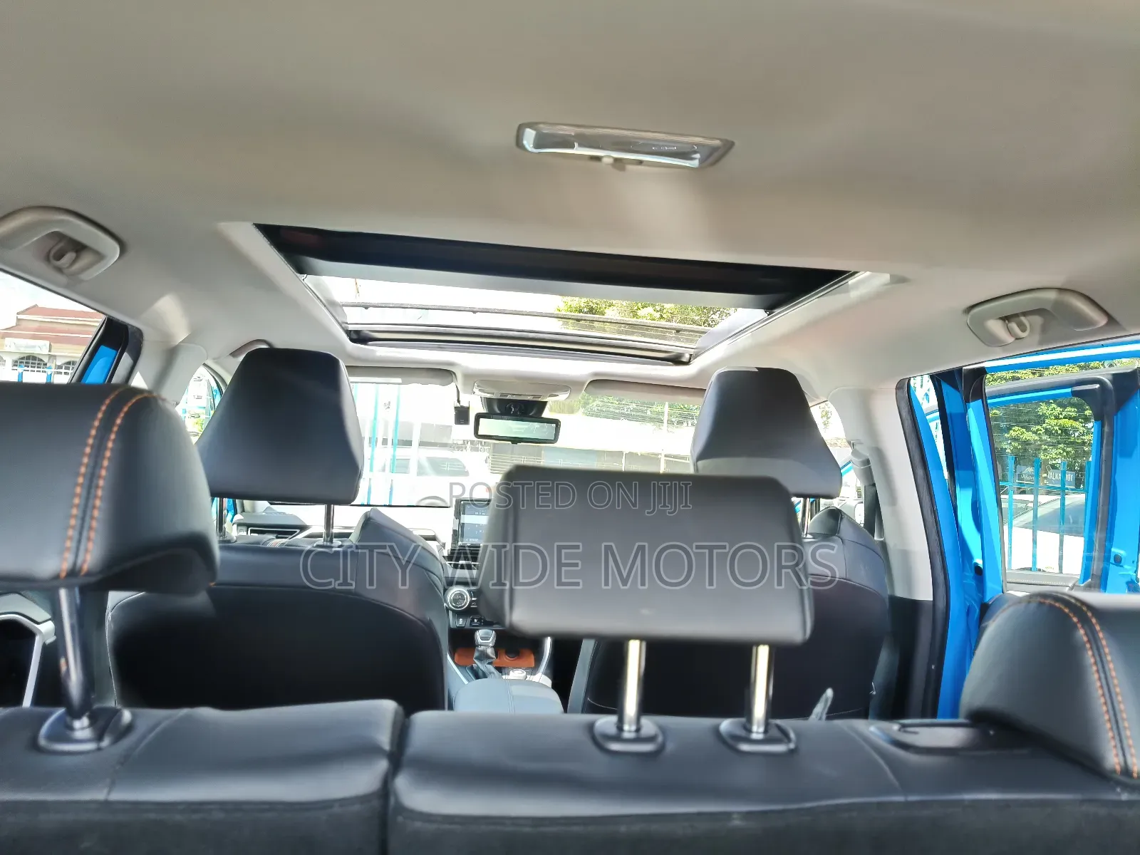 Toyota RAV4 Adventure 2019 Blue