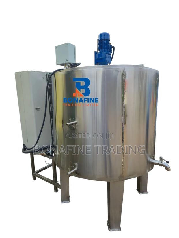 2000_litre Milk Cooler - main view