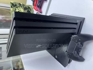 Play Station 4 Pro - thumbnail 2