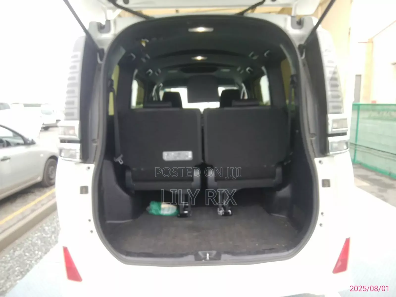Toyota Voxy 2018 White