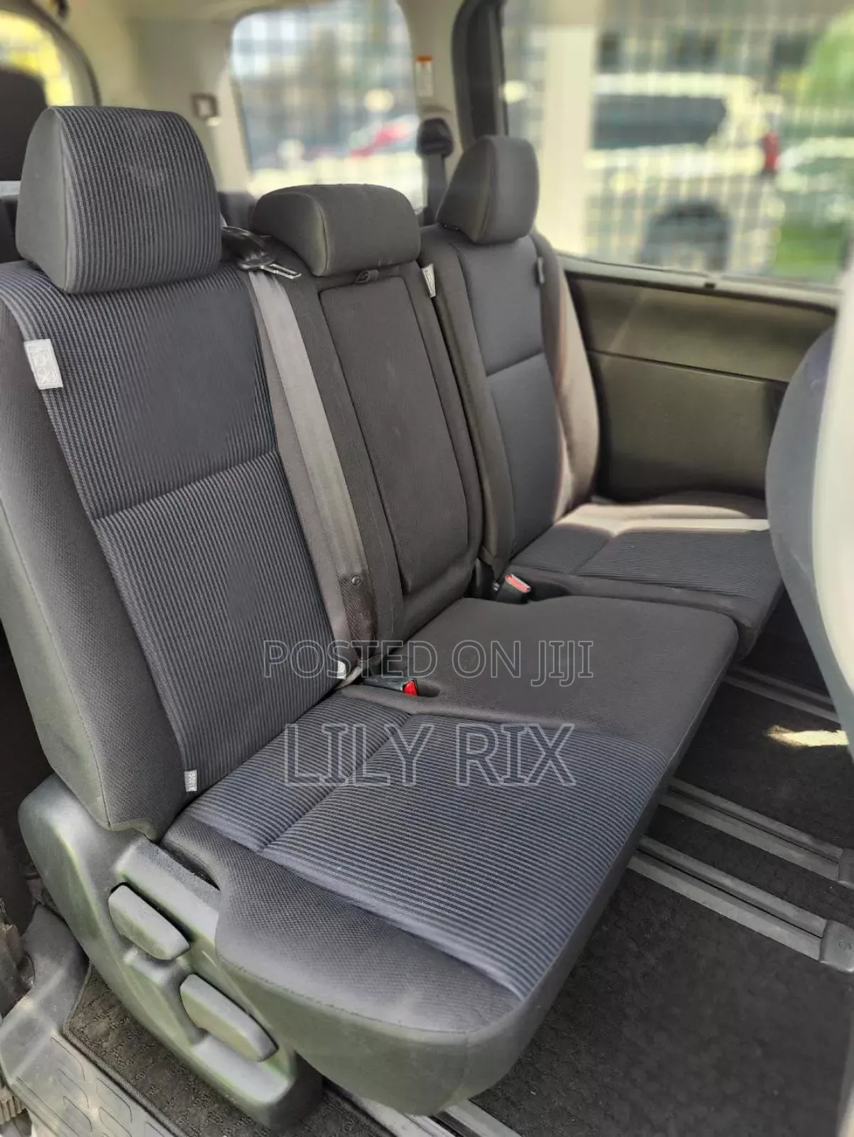 Toyota Voxy 2018 White