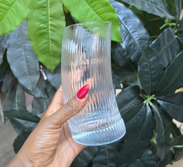 Crescent-Shaped High Quality Glasses - Rb - main view