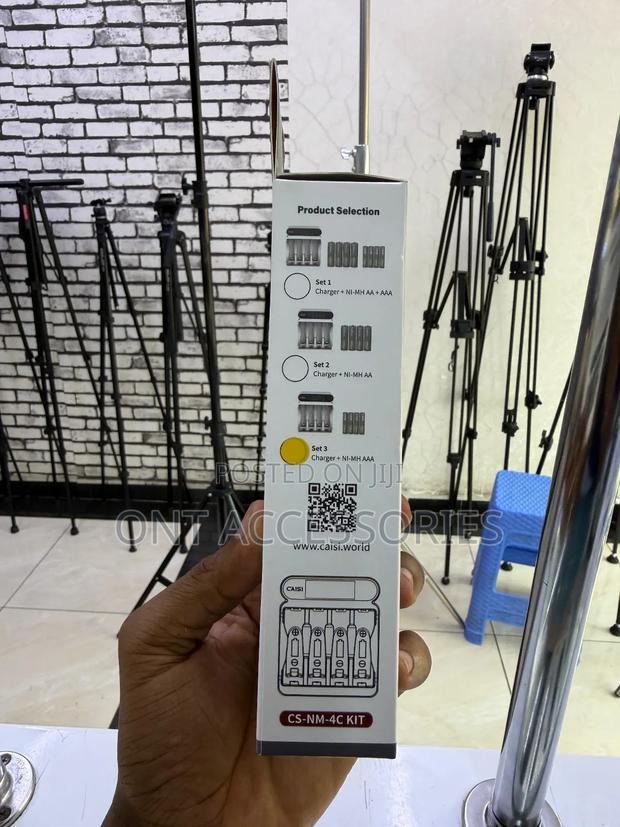 Caisi Aa/Aaa Smart LCD Battery Charger - thumbnail 3