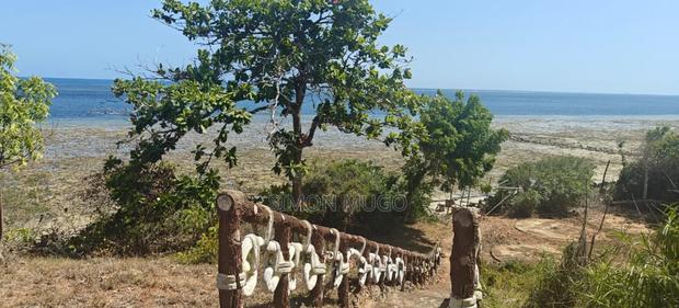 North Coast Mtwapa Prime 2.5 Acres With Sea Frontage - thumbnail 5