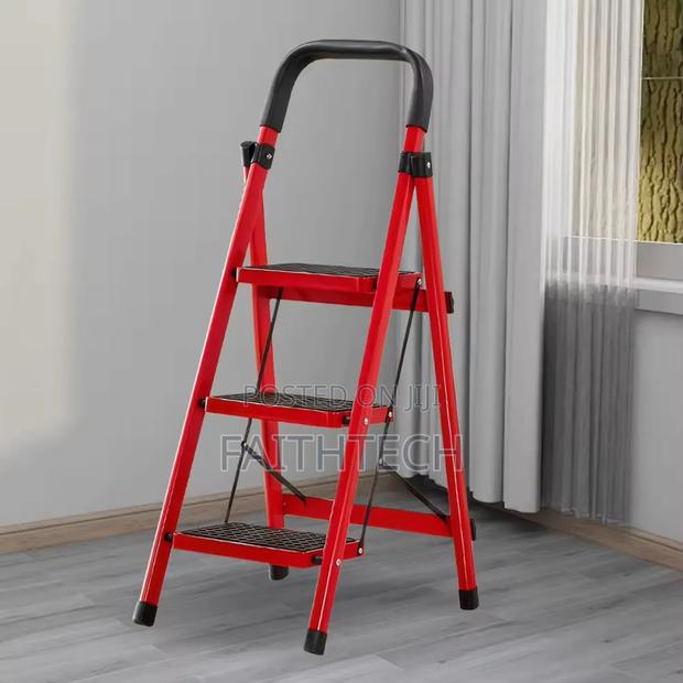 3 Step Ladder - main view