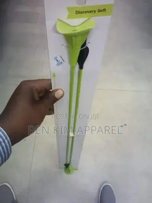 27 Inches Thermoplastic and Metallic Structure Suction Cup Arrows 2 .