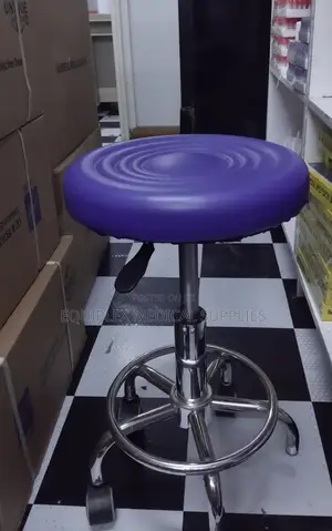 Doctor's Stool Without Backrest for Clinical Use
