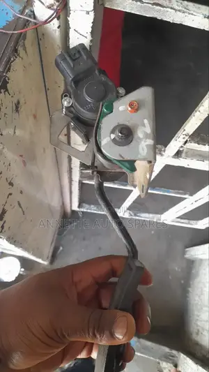 Isuzu D Max Sensor Pedal