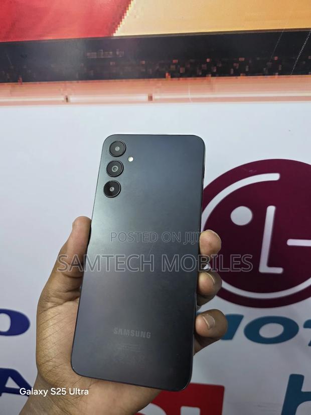 Samsung Galaxy A05s 64 GB Rose Gold - main view