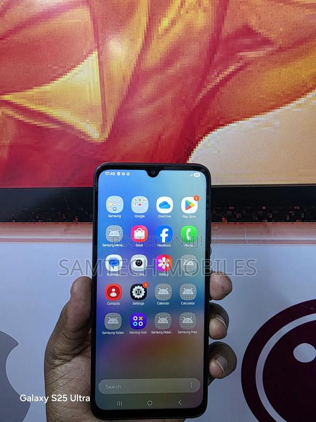 Samsung Galaxy A05s 64 GB Rose Gold - thumbnail 4