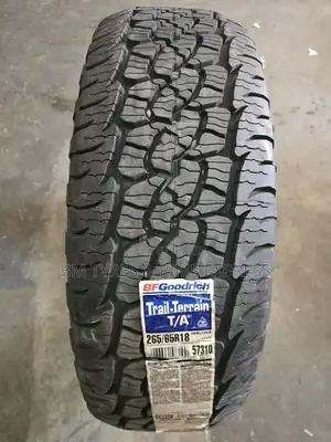 265 /65 R18 Bf Goodrich Tyres (Trail Terrein) U. S.A.